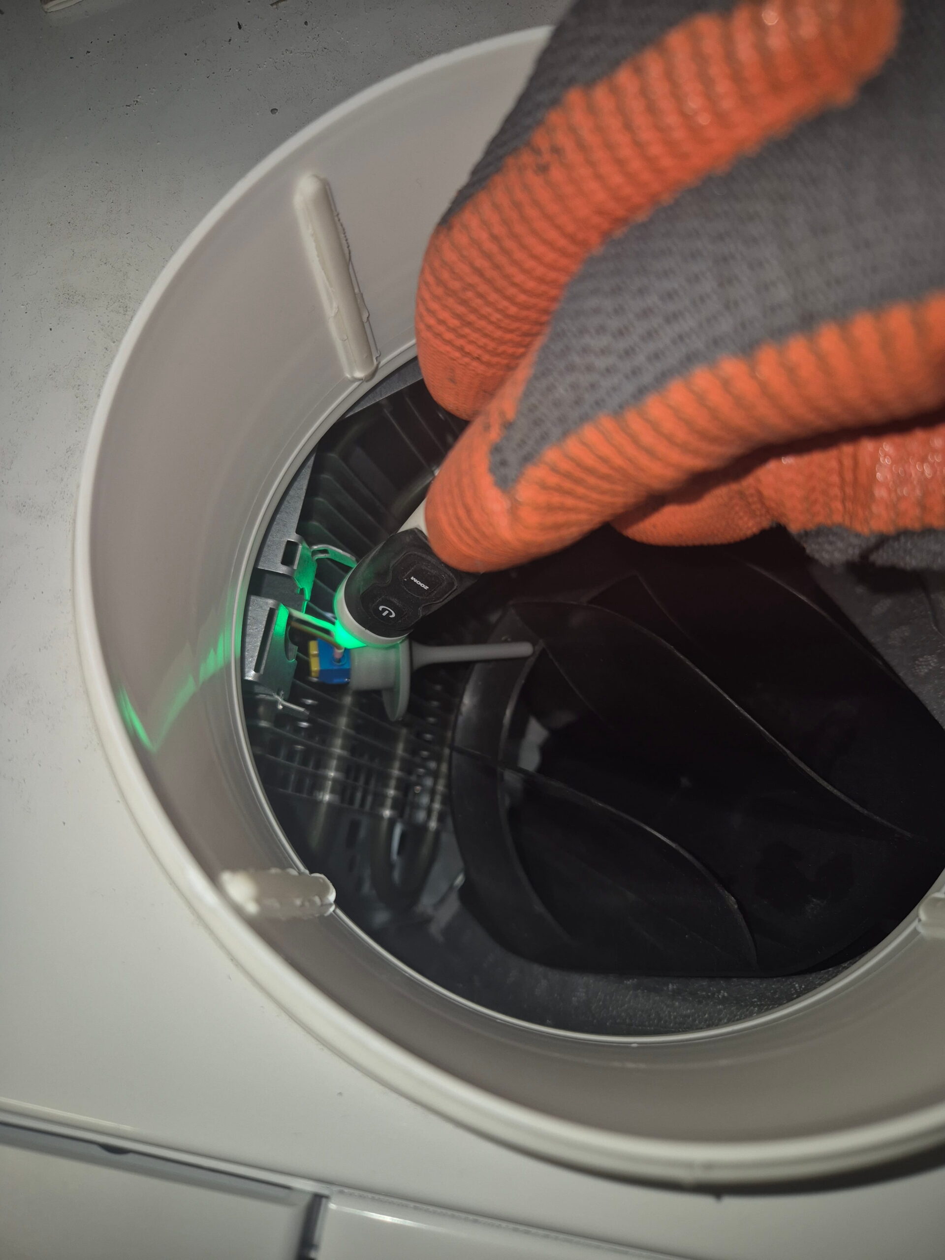 Ventilatiemonteur is de temperatuursensor van de Brink Flair 300/400 aan het doormeten na een storingsmelding